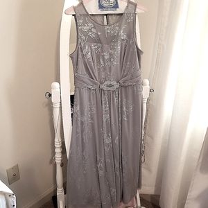 Mother of bride/groom dress